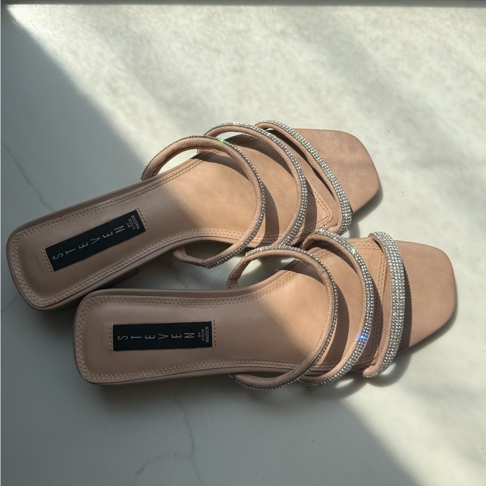 Steve Madden Women's Nude and Silver Rhinestone Bedazzled Hanya Sandals